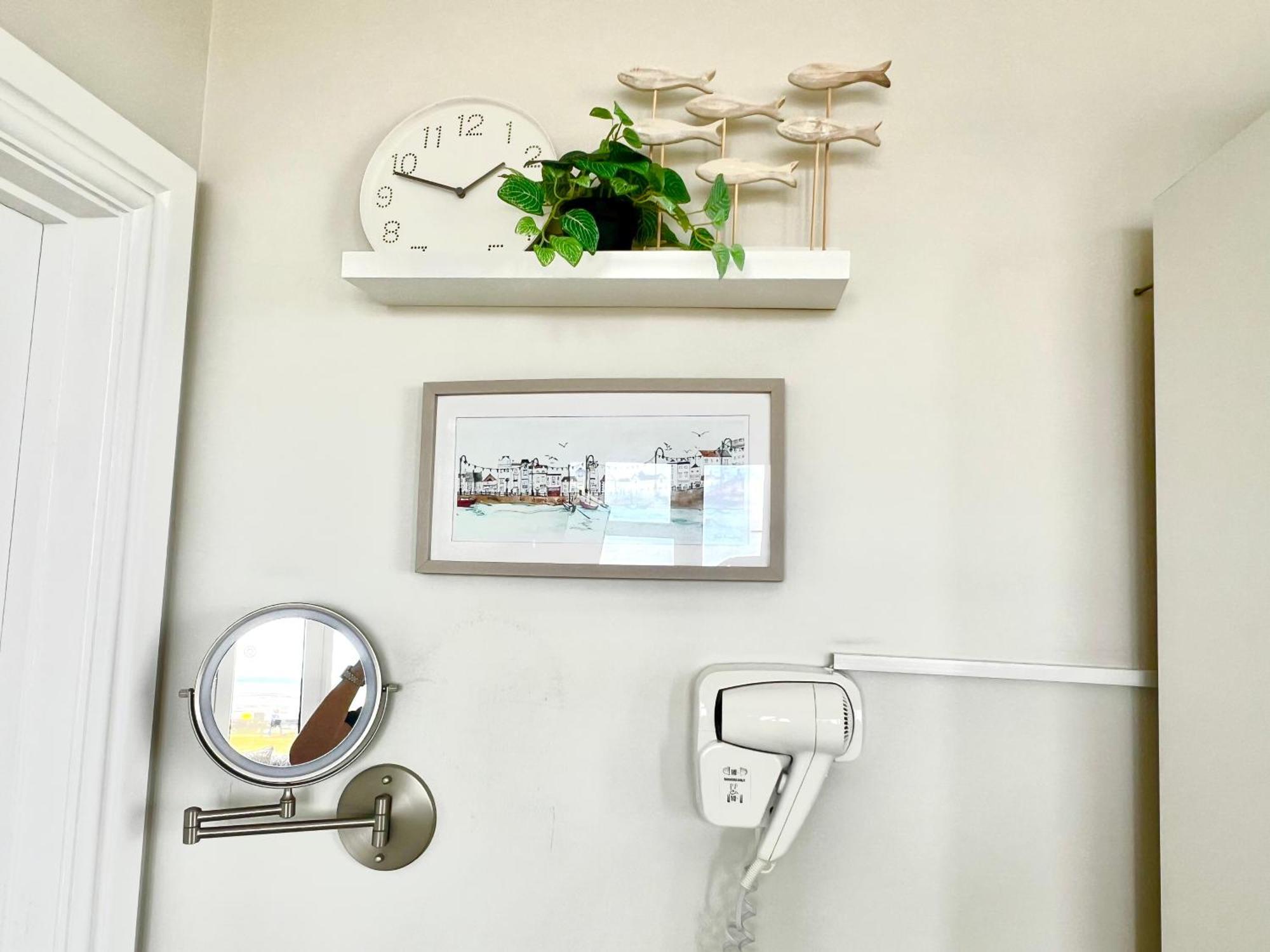 Beachfront Compact Coastal Crib, Direct Sea Views & Air Conditioning Littlestone-on-Sea Esterno foto